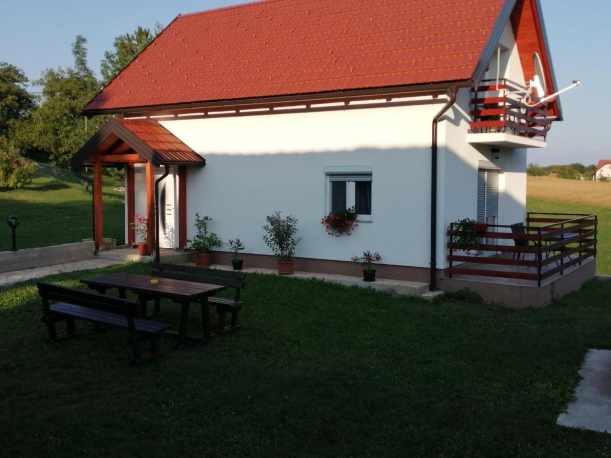 Apartments And Rooms Krizmanic سوملجاناك الغرفة الصورة