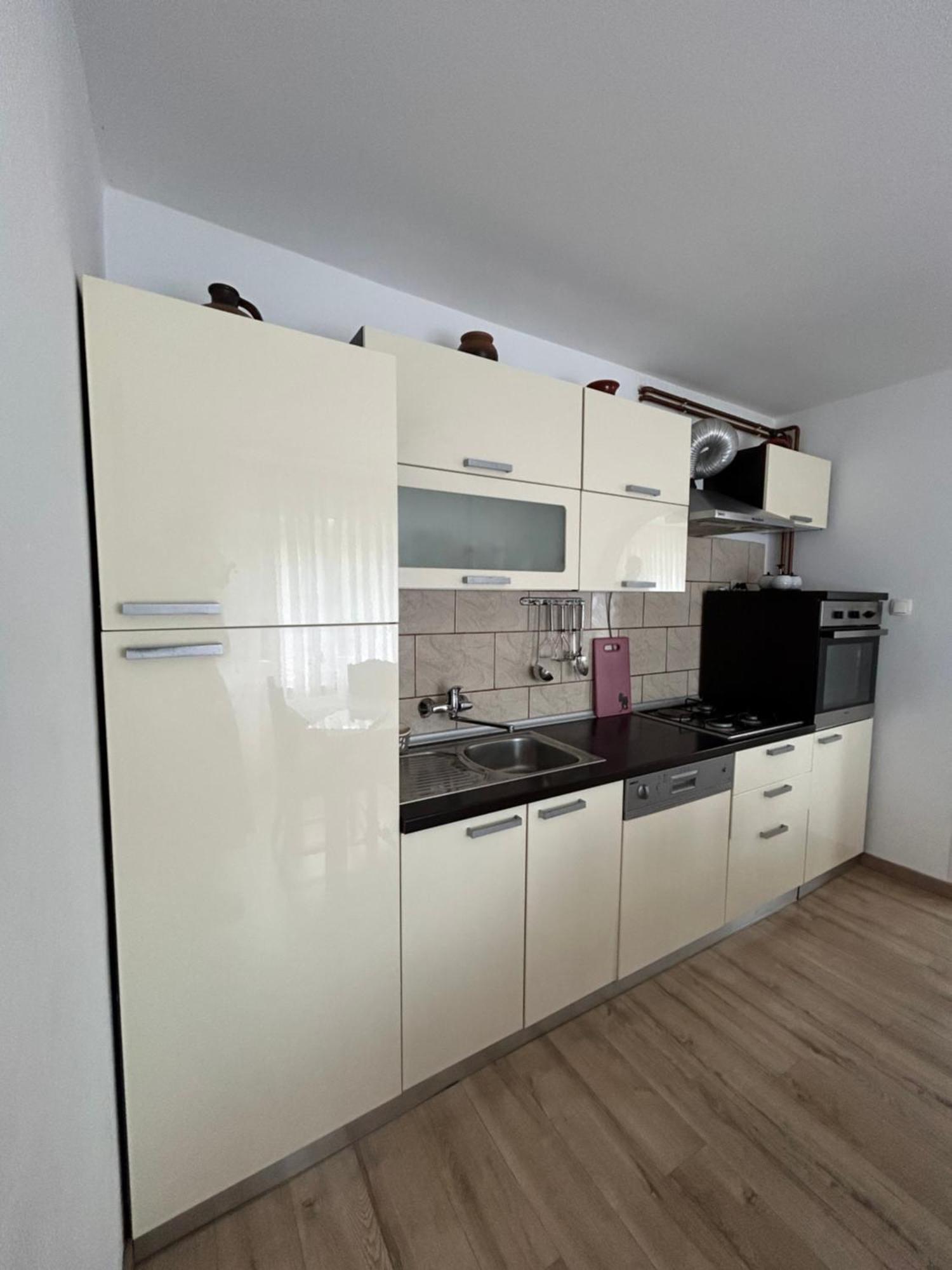 Apartments And Rooms Krizmanic سوملجاناك المظهر الخارجي الصورة